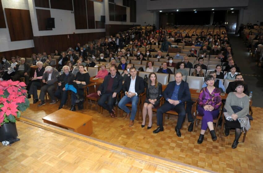  Πραγματοποιήθηκε η απονομή των βραβείων του 8ου Λογοτεχνικού Διαγωνισμού του Δήμου Βύρωνα