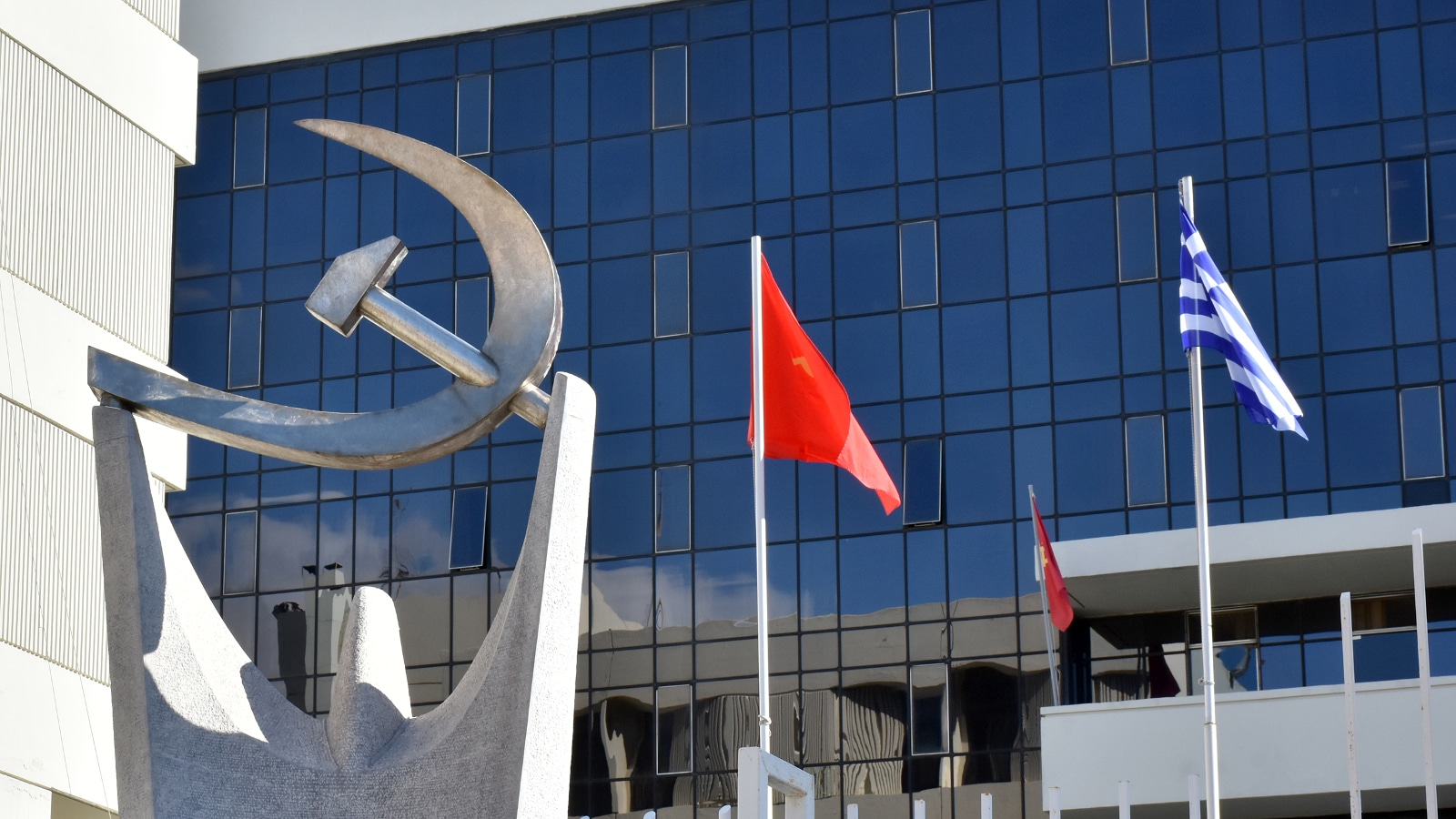 ΚΚΕ: Η 9η Μαΐου πάντα στην καρδιά των λαών