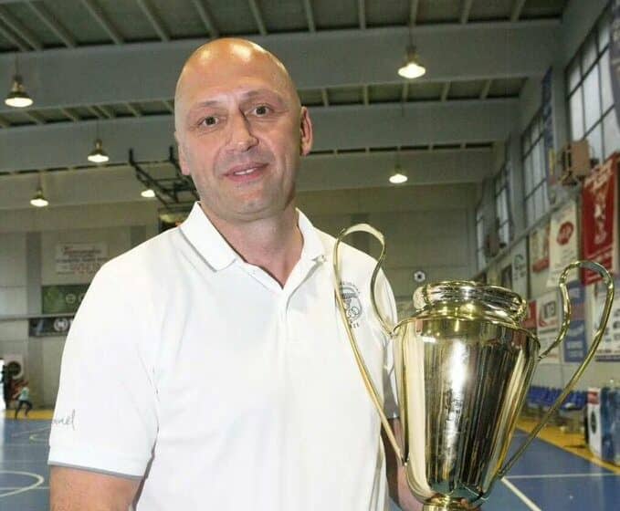  Θλίψη στη Ν. Ιωνία – Πέθανε ο προπονητής του ΟΦΝΙ Σάσα Ζιβούλοβιτς