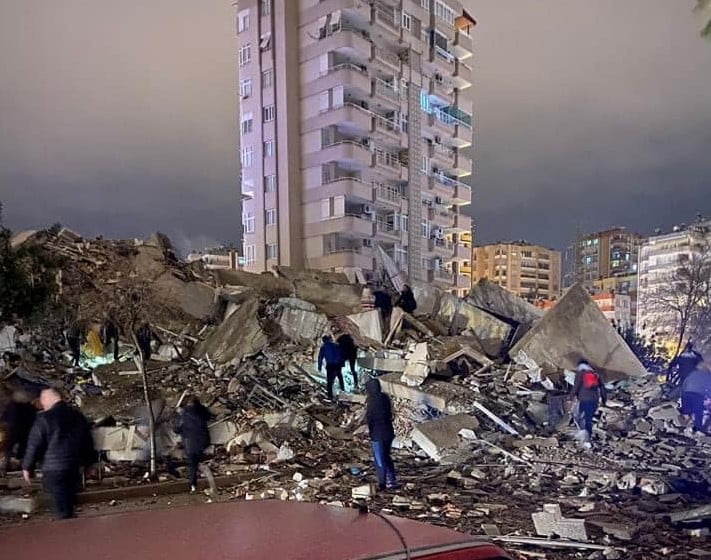  35.225 οι νεκροί σε Τουρκία-Συρία από τον σεισμό