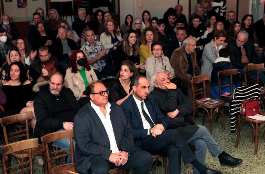  Δήμος Χαλανδρίου: Πραγματοποιήθηκε η εκδήλωση βράβευσης εισακτέων στα ΑΕΙ
