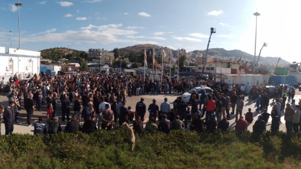Με 24ωρη απεργία απαντούν οι εργαζόμενοι στο Πέραμα