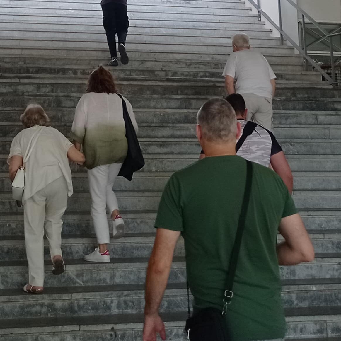 Ευρωεκλογές 2024: Άνοιξαν οι κάλπες - Πού και πώς ψηφίζουμε