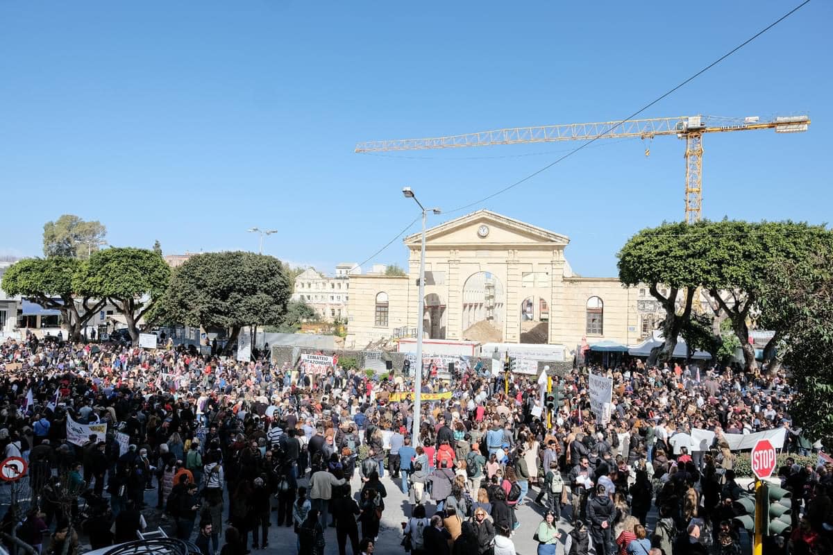 Χανιά: Ομόφωνη καταδίκη της ομοφοβίας και του φασισμού