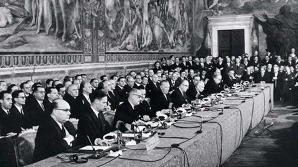 Οι τέσσερεις πυλώνες της Λωζάνης, του Δ. Καλτσώνη