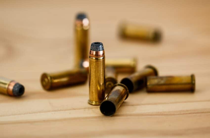  Λάρισα: Η σφαίρα του αστυνομικού διαπέρασε τον κορμό του 20χρονου