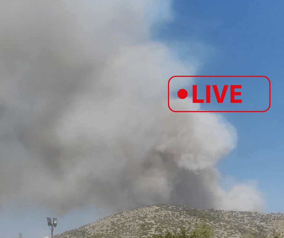 ΤΩΡΑ - Μεγάλη φωτιά στους πρόποδες της Πάρνηθας