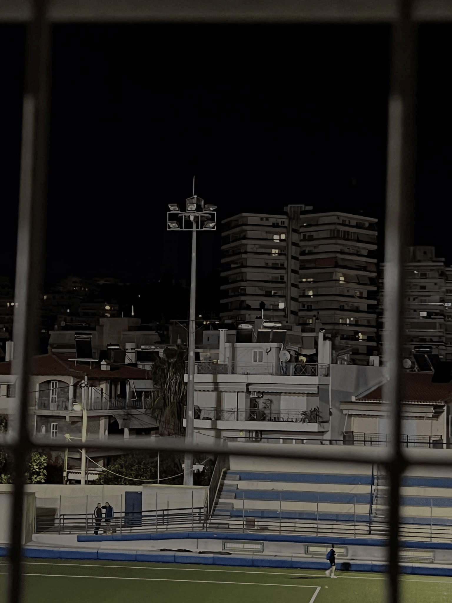 Στα σκοτάδια το γήπεδο της Πρασίνου Λόφου