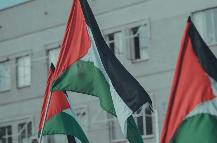  Συγκέντρωση για την Παλαιστίνη στο υπ. Εθνικής Άμυνας