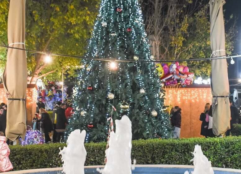  Άναψε το Χριστουγεννιάτικο Δέντρο στη Λυκόβρυση