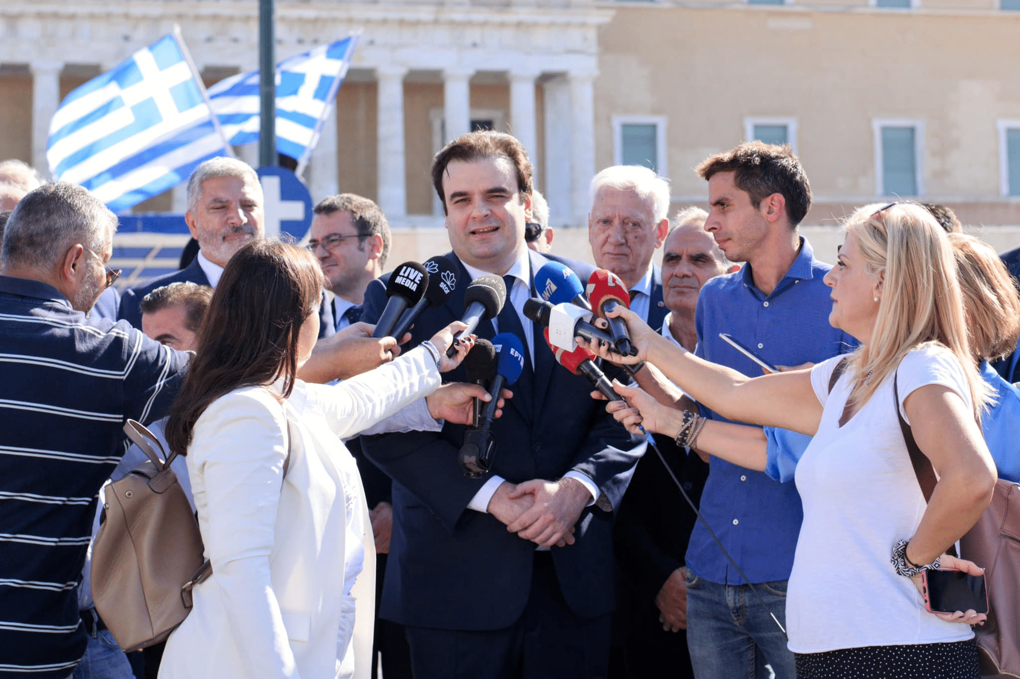 «Ανιστόρητες οι δηλώσεις Πιερρακάκη», λένε οι εκπαιδευτικοί