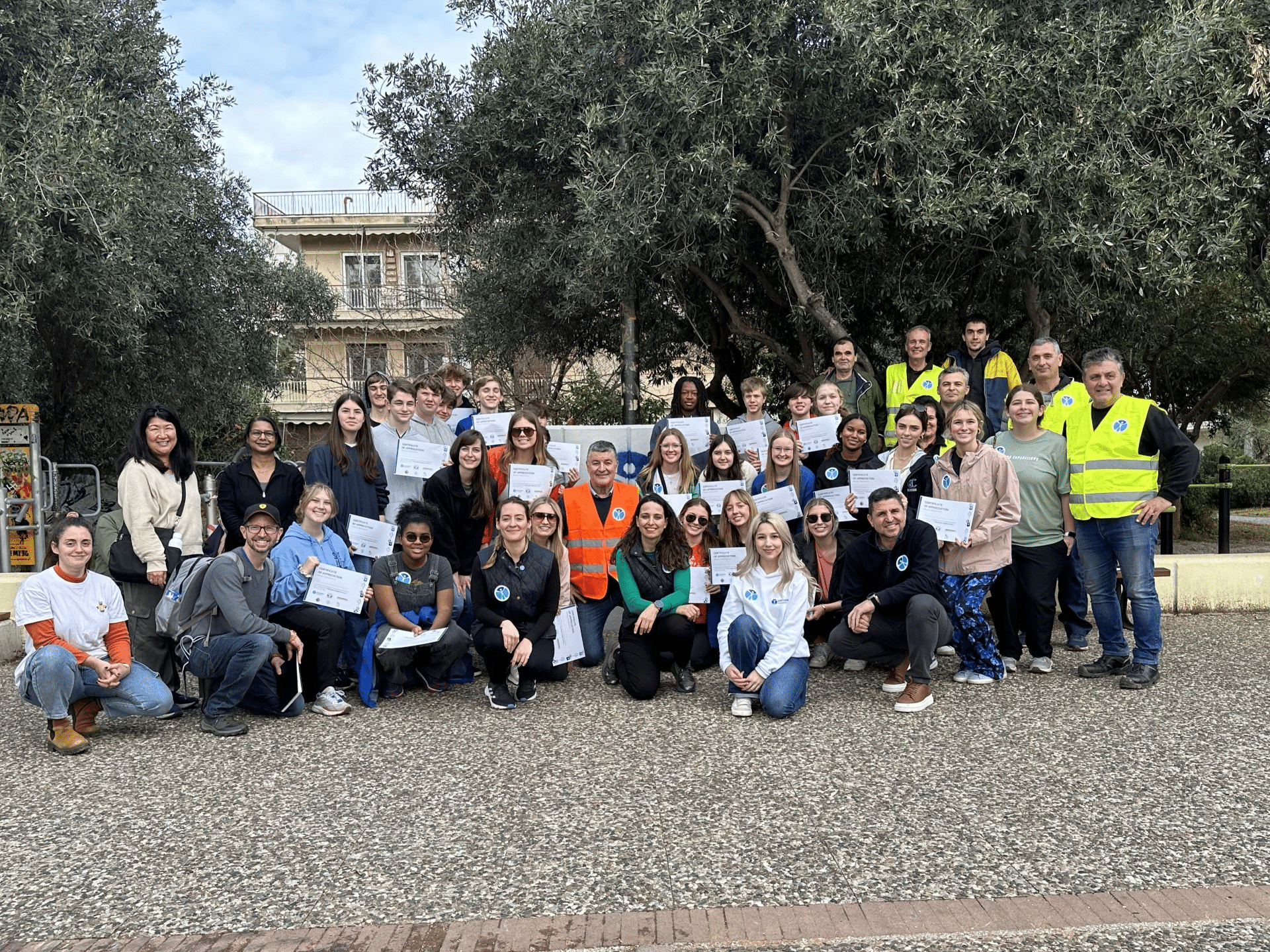 Δενδροφύτευση στην πλατεία Μ. Μερκούρη στην Αγία Παρασκευή