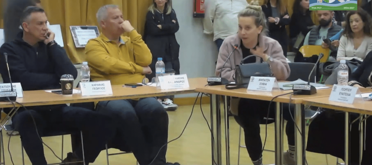 Α. Αλιβιζάτου (2ο Δημοτικό ΝΦ-ΝΧ): Κάναμε αγιασμό με τρύπα στο προαύλιο από καθίζηση