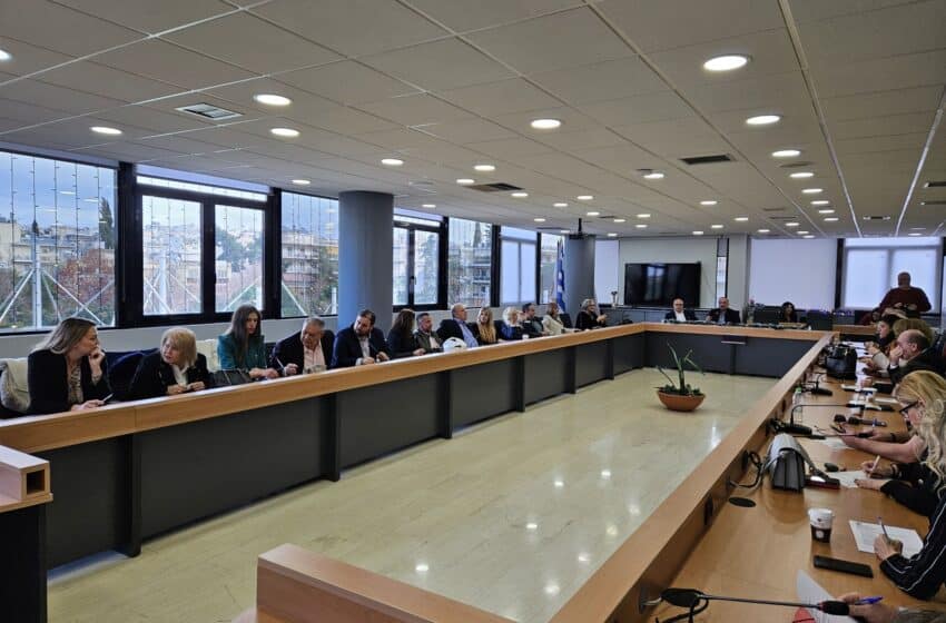 Συνεδριάζει το δημοτικό συμβούλιο του Δήμου Ηρακλείου (live)