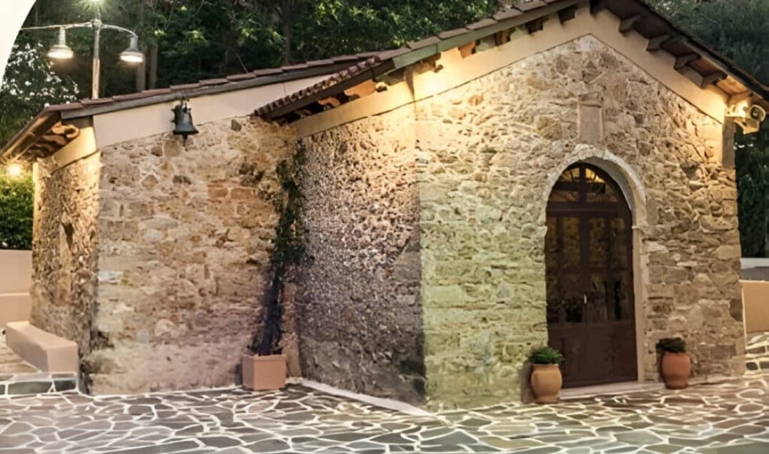 Δύο δρομολόγια για την Αγ. Άννα