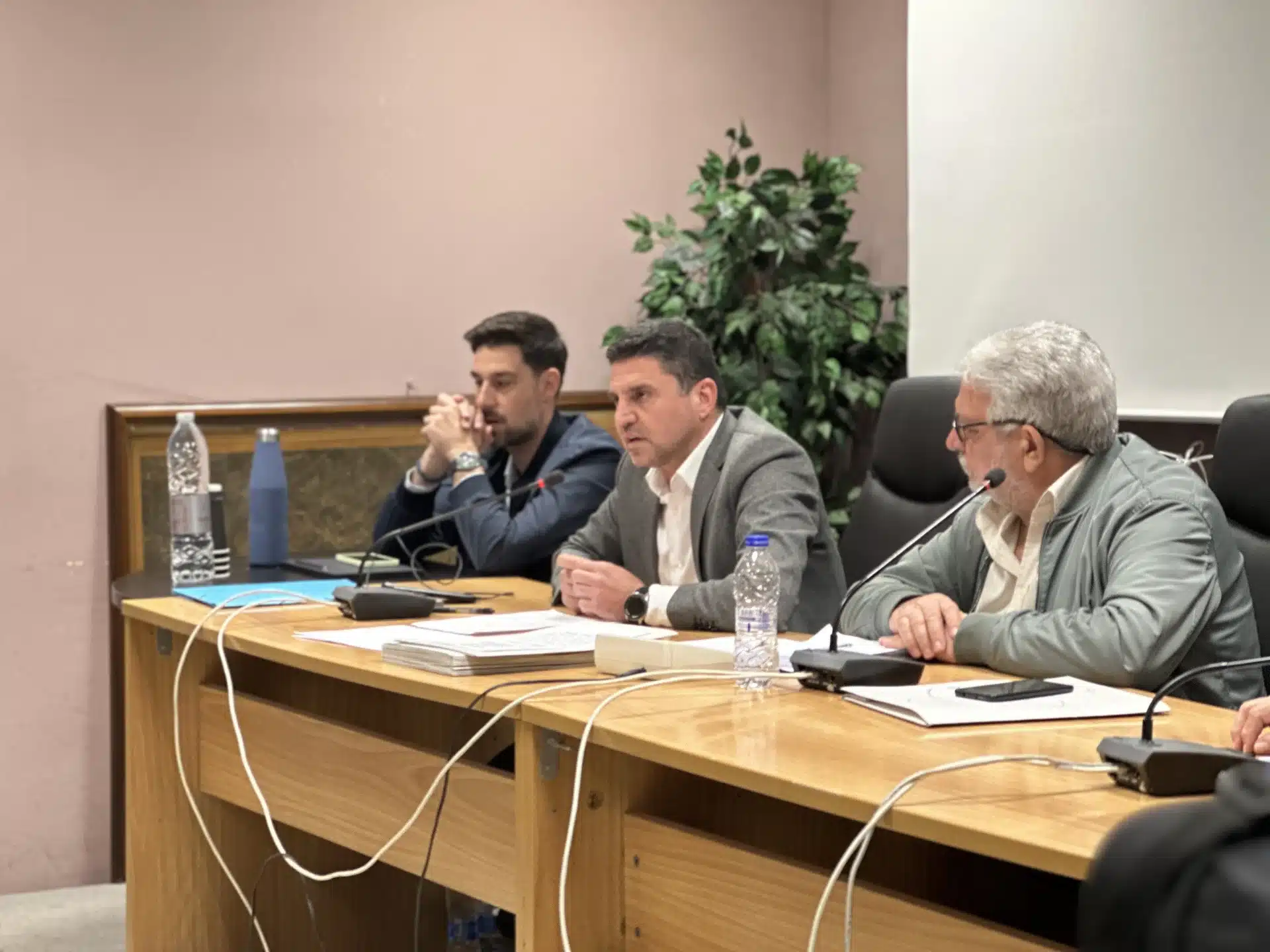 Συνεδριάζει το δημοτικό συμβούλιο του Δήμου Αγίας Παρασκευής (vid) Συνεδριάζει το δημοτικό συμβούλιο του Δήμου Αγίας Παρασκευής (live)