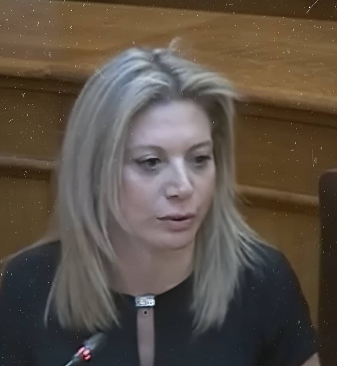 Εκδήλωση με την Μ. Καρυστιανού και τον Π. Ασλανίδη στο Ασκληπιείο Βούλας (live)