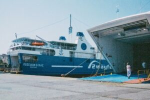 Γιατρό σε όλα τα πλοία ζητούν τα σωματεία μετά από εργατικό ατύχημα στο «Φαιστός Παλάς»