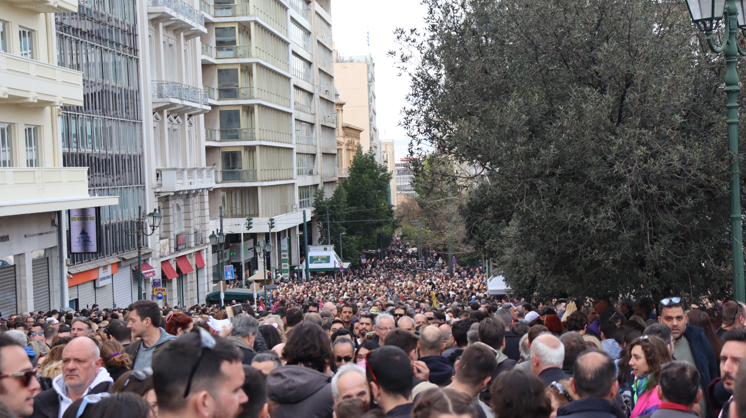 Το Εργατικό Κέντρο Αθήνας καλεί στο απογευματινό συλλαλητήριο της Παρασκευής
