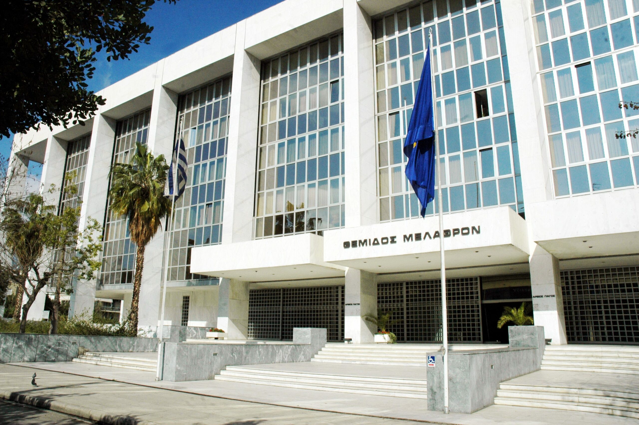Έρευνα για αναρτήσεις κατά του εφέτη ανακριτή Μπακαΐμη ζητά ο Άρειος Πάγος