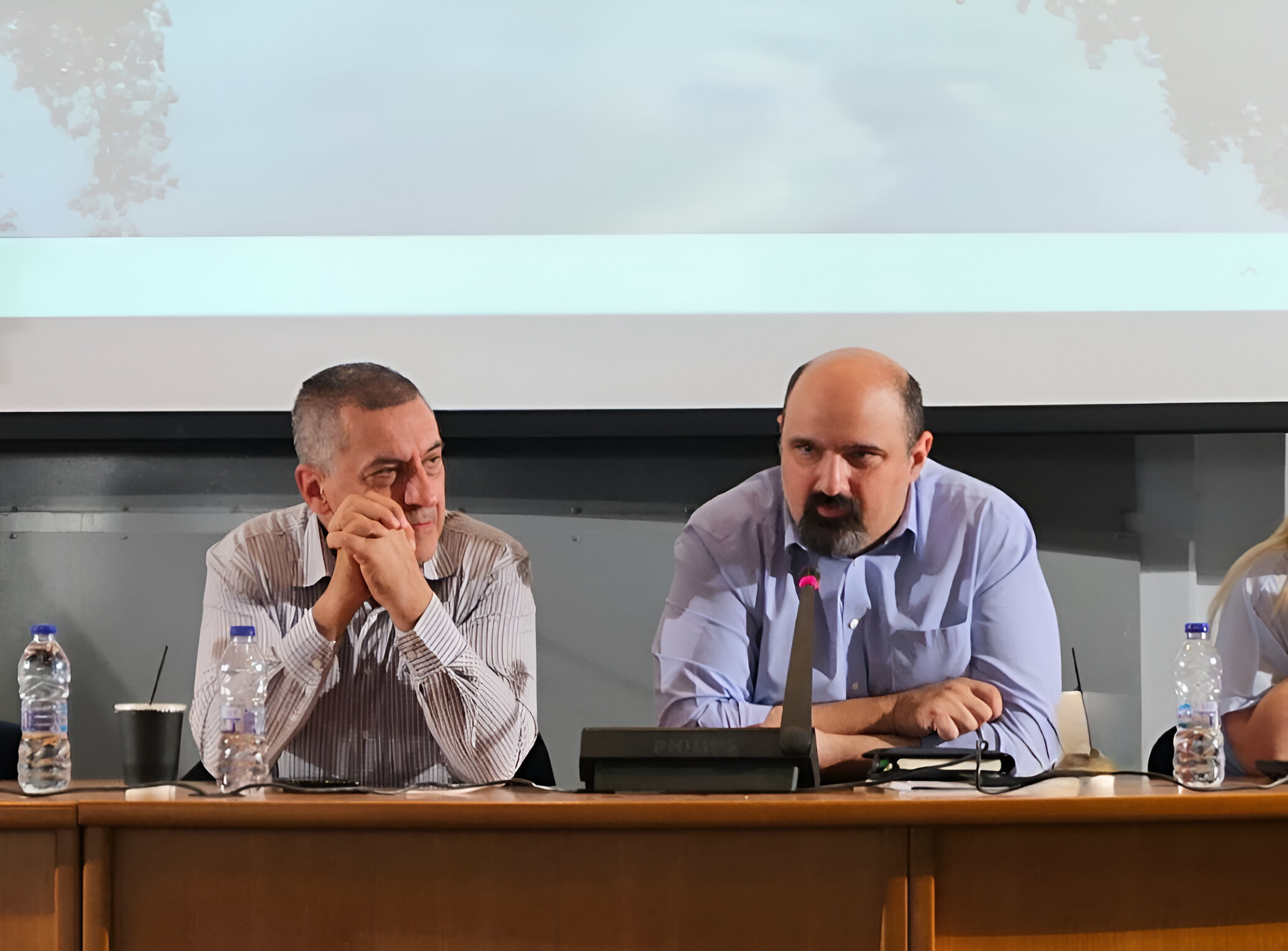 Αποκάλυψη «βόμβα» της Εστίας με email για το ρόλο Τριαντόπουλου στο μπάζωμα Αποκάλυψη «βόμβα» της Εστίας με email για το ρόλο Τριαντόπουλου στο μπάζωμα