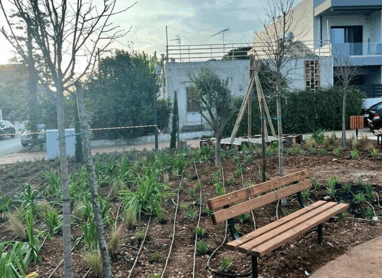 Γ. Σταθόπουλος: Χωρίς πλατεία τα Πευκάκια!