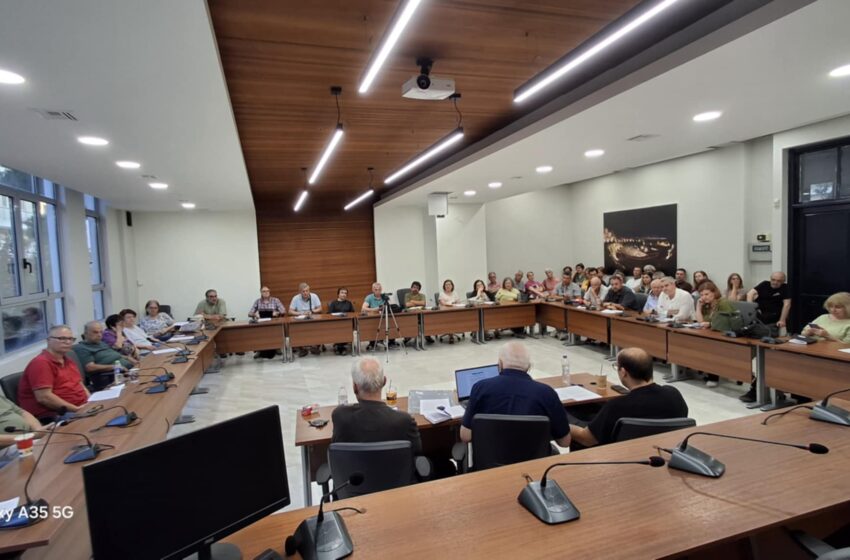  Δυτικό Μέτωπο: Πραγματοποιήθηκε η σύσκεψη φορέων ενάντια στην καύση απορριμμάτων