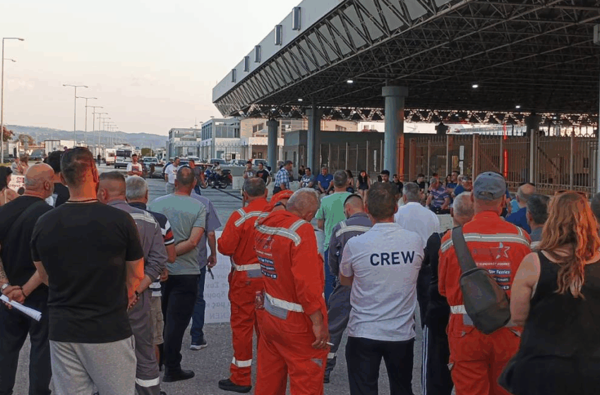 ΠΕΝΕΝ: Ιστορική νίκη μετά από 10 μέρες απεργίας - Συμφωνία με τους εφοπλιστές