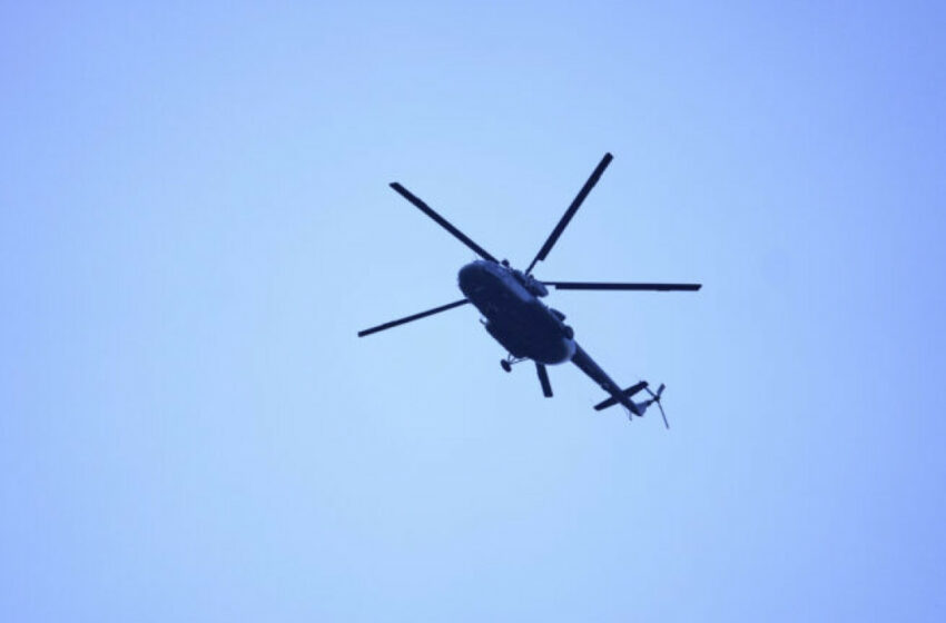  ΕΚΤΑΚΤΟ: Πτώση ελικοπτέρου στη Μαρίνα Βουλιαγμένης – Σώοι οι επιβαίνοντες