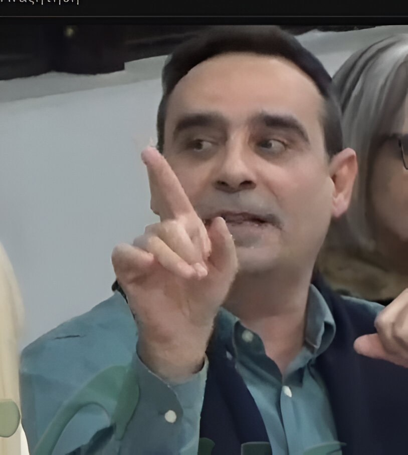 Προσπάθησε να αποτρέψει τη δημοσιοποίηση ο Ηλίας Μπάρμπας (video)