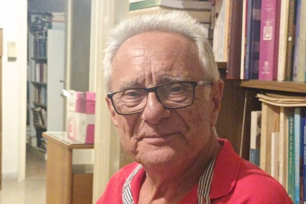 Έφυγε από τη ζωή ο καθηγητής Αντώνης Καλόβουλος