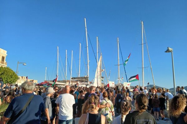 Σύρος: «Οξυγόνο» και «Ηλέκτρα» σάλπαραν για τη Γάζα!