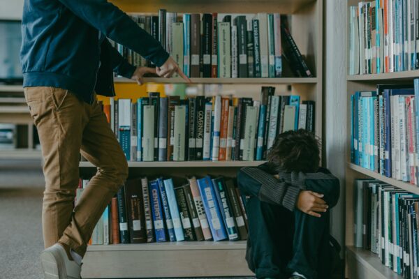 Ενδοσχολική βία: Αιτήσεις συμμετοχής για την επιμόρφωση εκπαιδευτικών