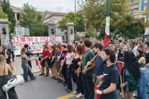 Καταγγελία της ΑΝΤΑΡΣΥΑ για την εισβολή της αστυνομίας στην Αρχιτεκτονική του ΕΜΠ