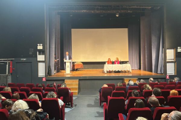 Πραγματοποιήθηκε η εκδήλωση βράβευσης Εθελοντών Αιμοδοτών Δήμου Βύρωνα