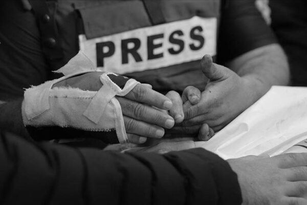 Ένας ακόμη Παλαιστίνιος δημοσιογράφος δολοφονήθηκε σε ισραηλινή επίθεση στη Γάζα