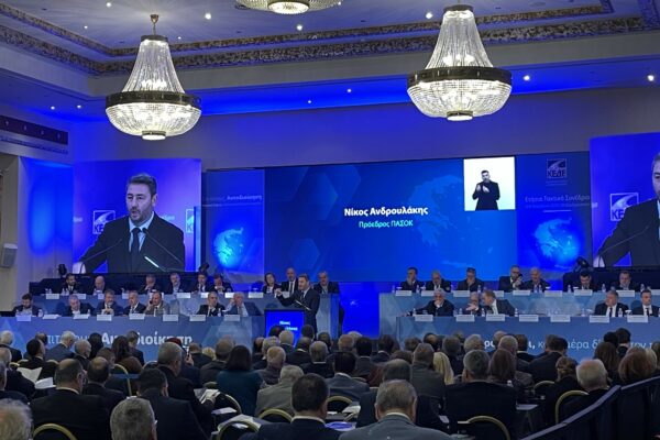 Ν. Ανδρουλάκης σε ΚΕΔΕ: Όχι στην ομηρία των Δήμων