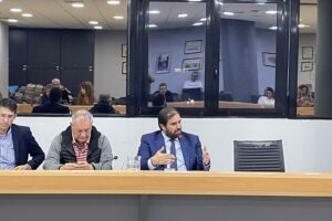 Γ. Παπαδημητρίου: Οι δημότες πληρώνουν ακριβά δημοτικά τέλη αλλά η πόλη δεν είναι καθαρή (vid)