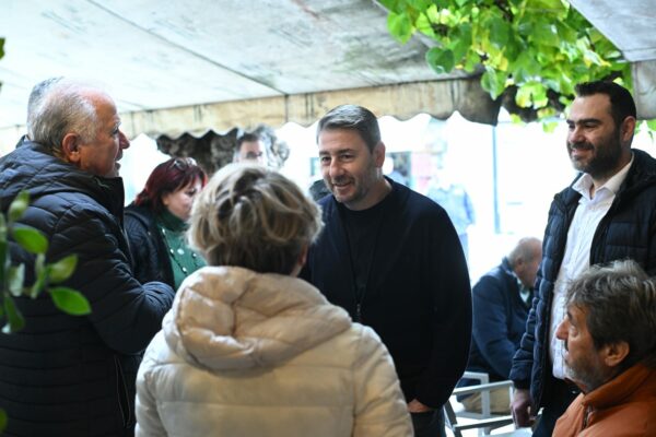 Περιοδεία Ανδρουλάκη στον Έβρο: «Τα ΕΛΤΑ απαξιώθηκαν από τη ΝΔ»