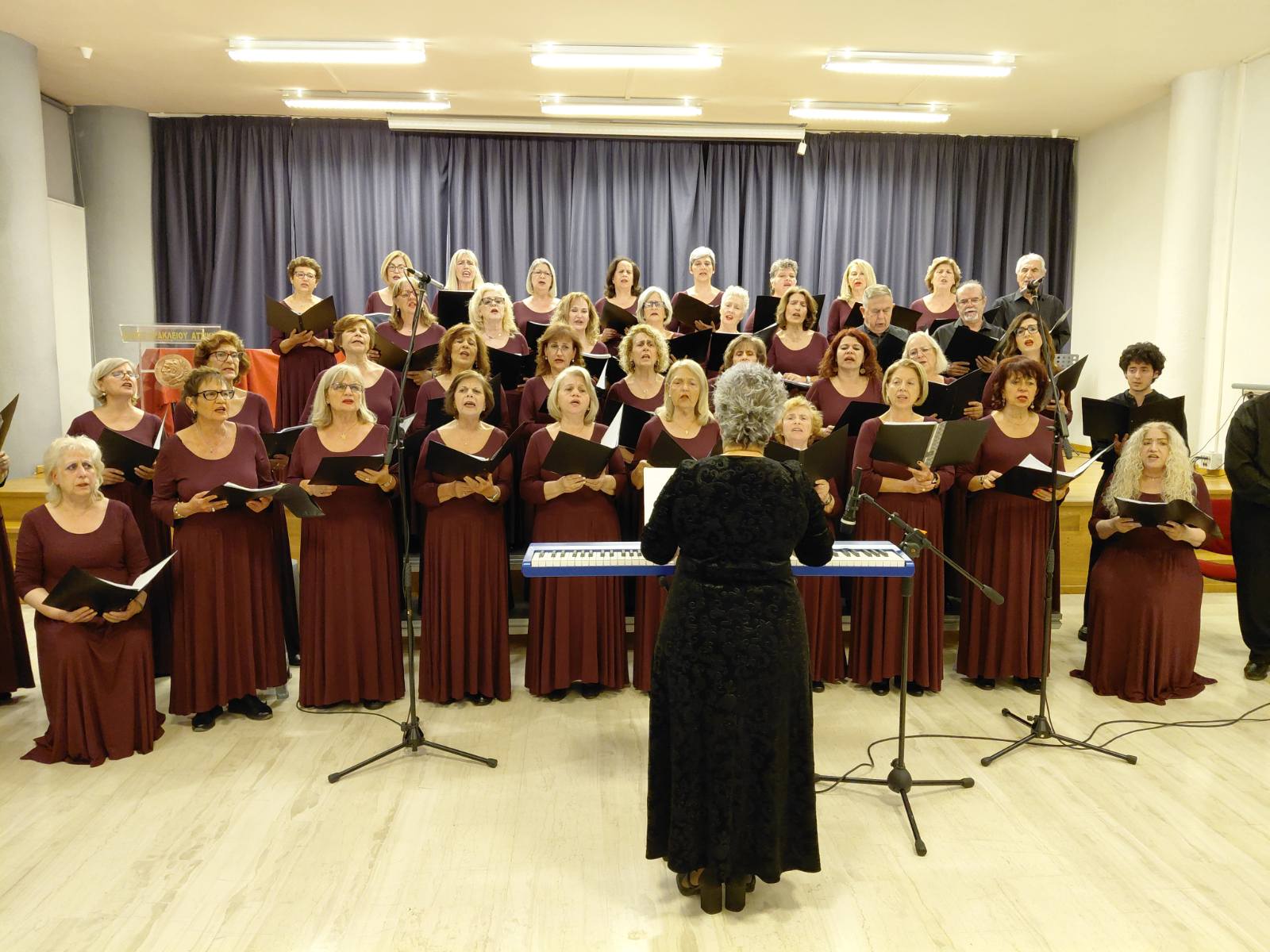 Συναυλία για τα 100 χρόνια από τη γέννηση του Μίκη Θεοδωράκη διοργάνωσε ο Δήμος Ηρακλείου Αττικής