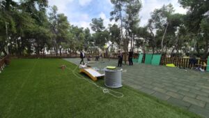 Καινούρια όργανα στην παιδική χαρά της πλατείας Ελευθερίας