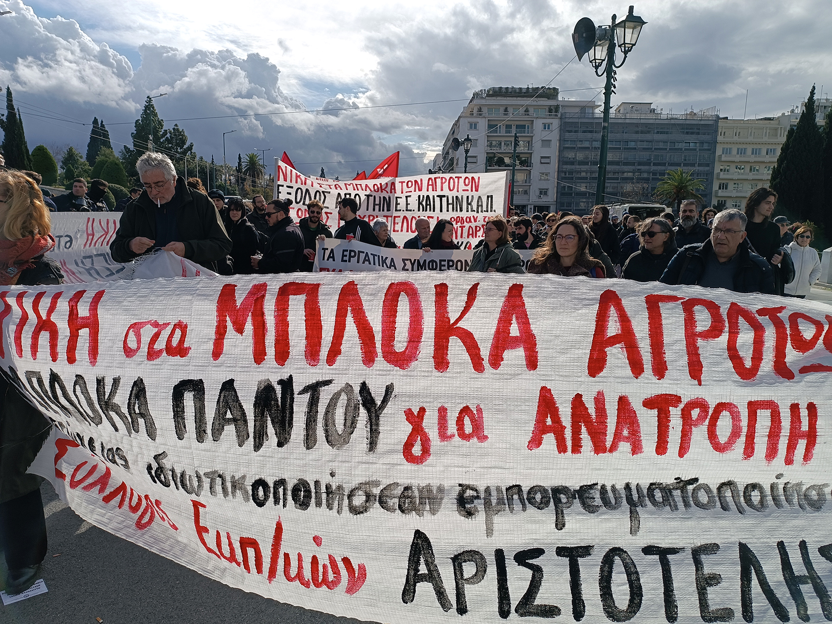 ΠΕΝΕΝ: Πρόταση για 24ωρη απεργία μαζί με αγρότες και κτηνοτρόφους