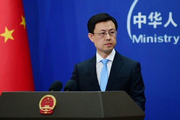 Το Πεκίνο καλεί τις ΗΠΑ να σταματήσουν να χρησιμοποιούν την «απειλή της Κίνας» ως δικαιολογία για τη Γροιλανδία