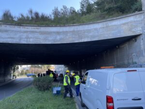 Η Περιφέρεια δεσμεύθηκε για τις εργασίες στη γέφυρα της Εθνικής Αντιστάσεως μετά την πτώση τσιμέντων