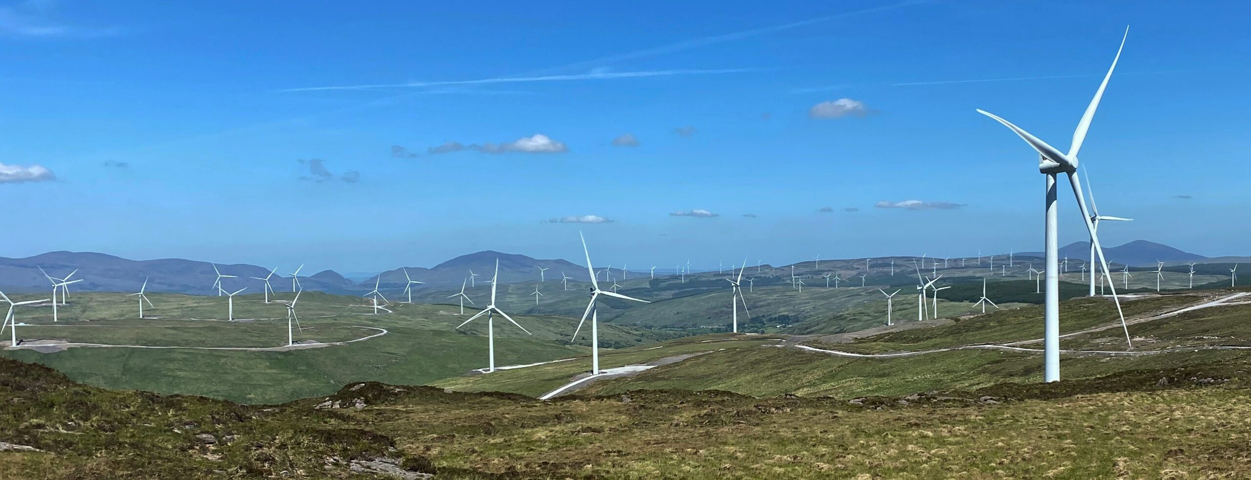 Η Νέα Αριστερά ζητά την ακύρωση όλων των αδειών για ανεμογεννήτριεςε και φωτοβολταϊκά - Τι καταγγέλλει