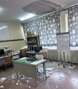 Γαλάτσι: Πτώση σοβάδων σε Δημοτικό - Άμεσα μέτρα ζητούν οι γονείς