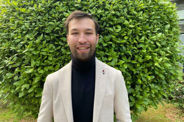 «Φυσάει Κόντρα»: Αστυνομικοί της Ασφάλειας επιτέθηκαν στον Π. Αντωνίου