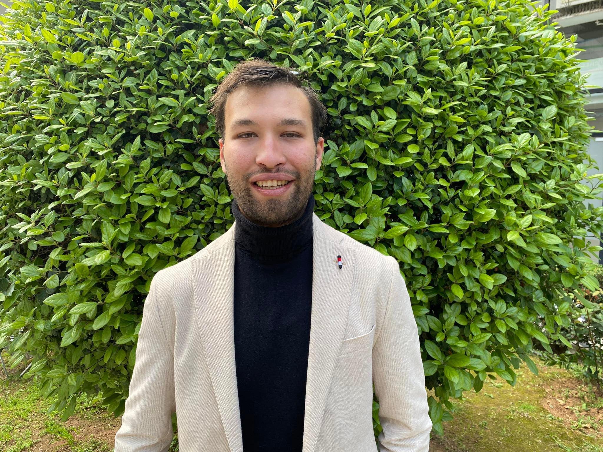 «Φυσάει Κόντρα»: Αστυνομικοί της Ασφάλειας επιτέθηκαν στον Π. Αντωνίου