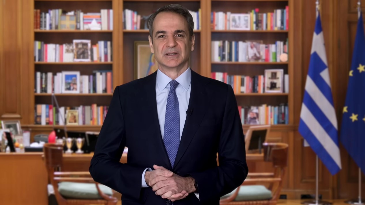 Σύνταγμα: Πώς αντέδρασαν οι χρήστες του «X» στις αλλαγές του Κ. Μητσοτάκη