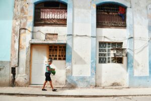 Μεγαλώνει η αλληλεγγύη στην Κούβα: Ο Δήμος Χαλανδρίου συγκεντρώνει ιατροφαρμακευτικό υλικό